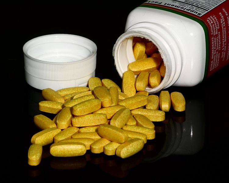 vitamin supplement tablets